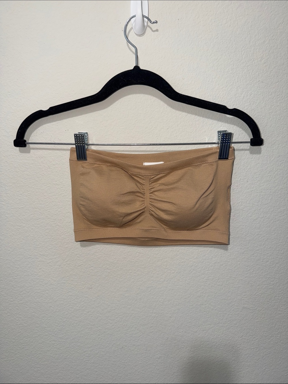 Smooth Nude Strapless Bandeau Bra - Light Tan